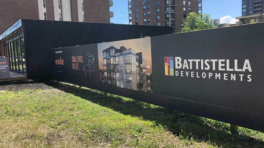 Battistella Nude Condo Printed Alupanel Fence