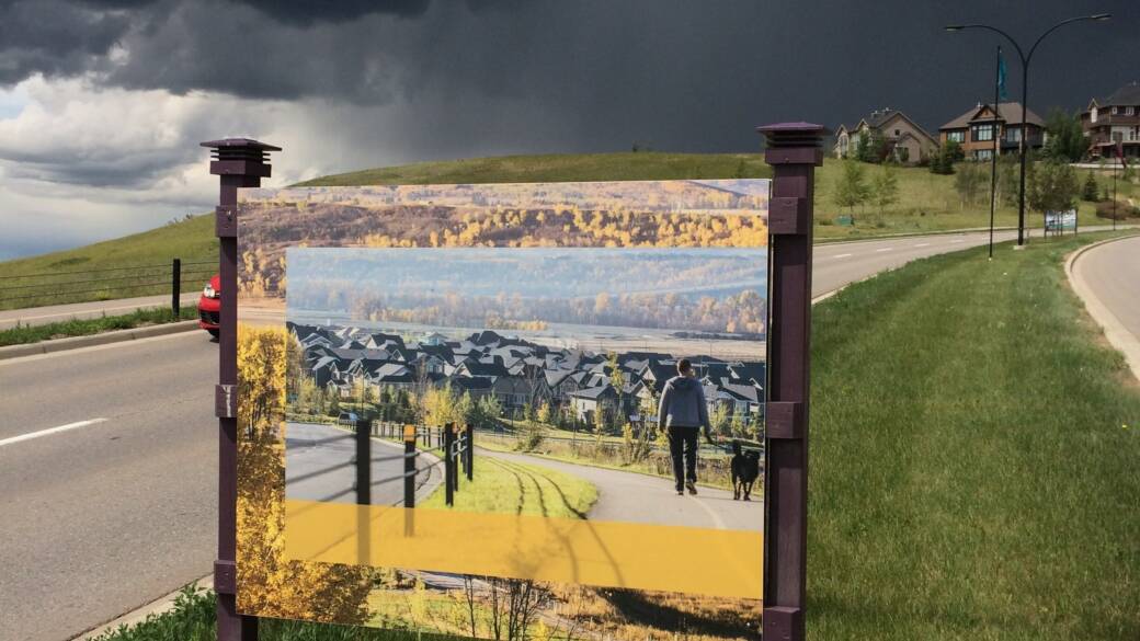 Brookfield Riverstone Sign Frame