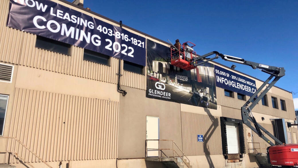 Glendeer Professional Building Banners