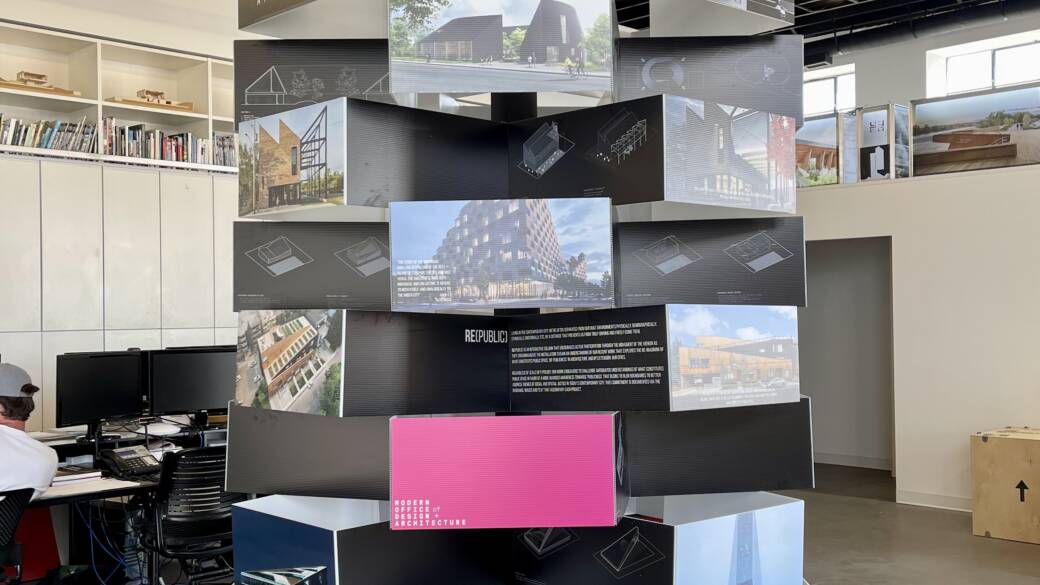 Creative Tradeshow Display