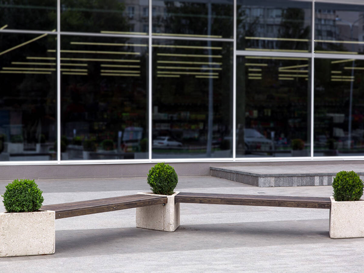 3 M Sun Control Retail Storefront