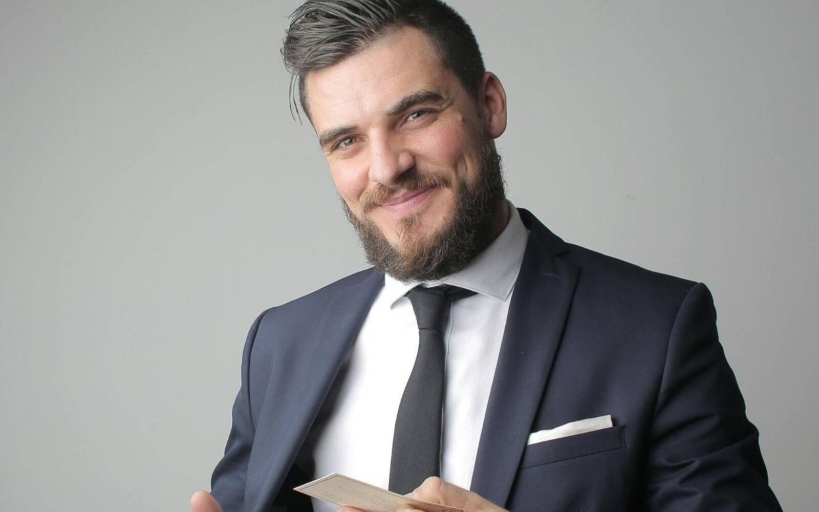 Unique Business Cards: Making Your Brand Stand Out