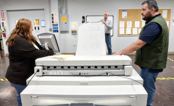 Large Format Scanning