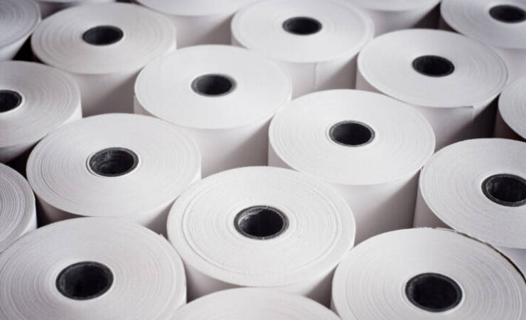 Rolls Paper Vertical