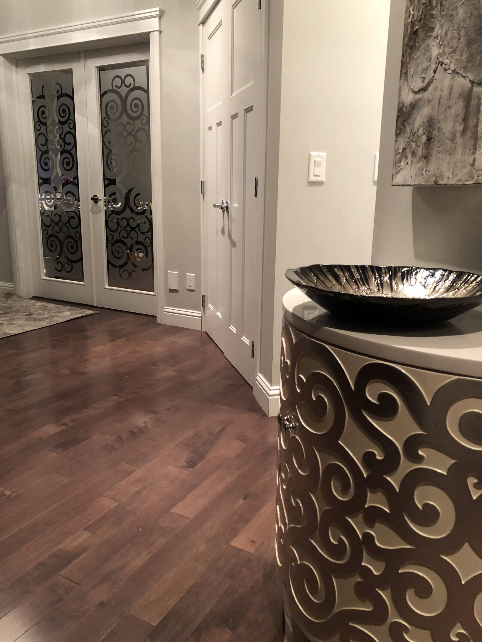 Custom Cut Home Office Privacy Film With Hutch